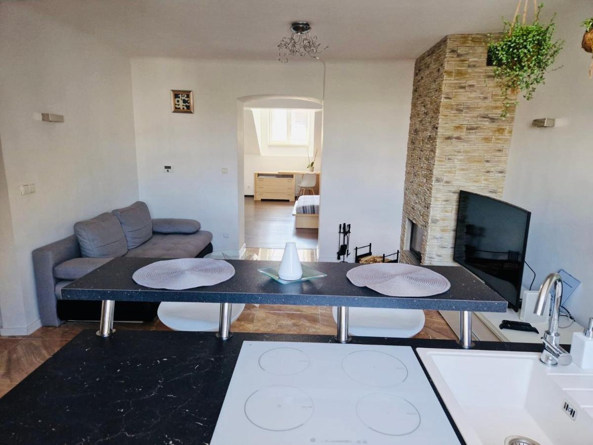 Apartman Blumental Centrum Bratislava Esterno foto